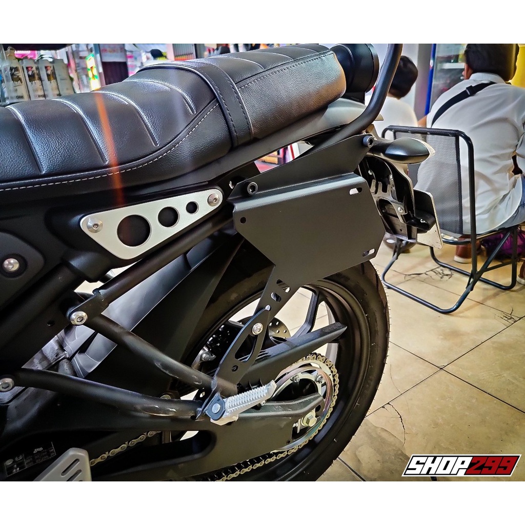 Ốp Hông Baga XSR155 Chắn Bùn Kiêm Treo Túi