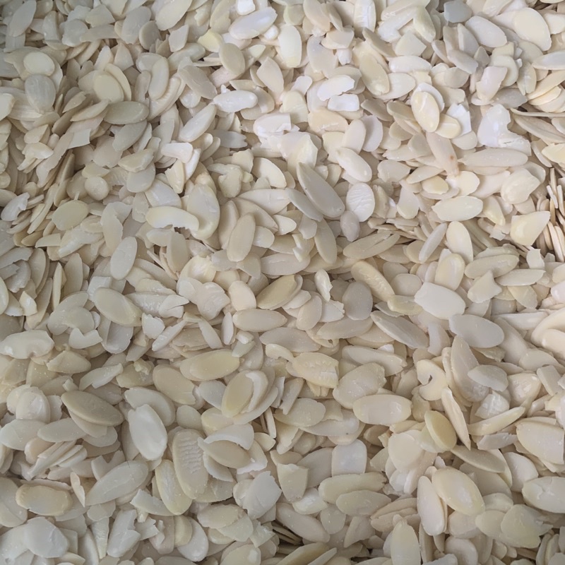 hạnh nhân lát loại 500gr