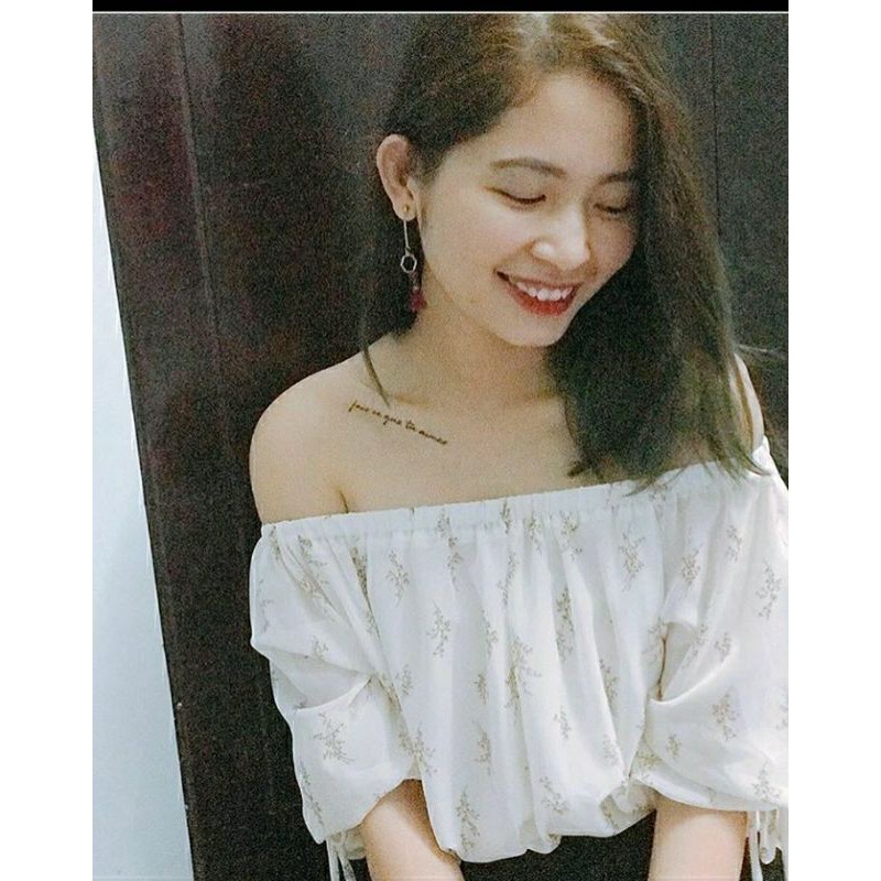 [Pass] Áo trễ vai vintage hoa nhí Janet Studio