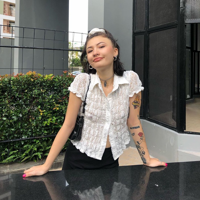 Áo kiểu DUNEA tay ngắn phối ren xếp ly thời trang quyến rũ cho nữ