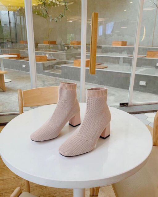 [Hàng đẹp] Giày boots cao cấp chất co dãn đi ôm chân | BigBuy360 - bigbuy360.vn