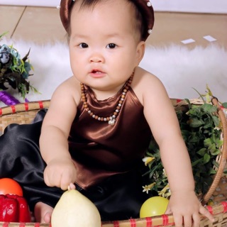 Yếm xinh cho bé có đủ size, nhiều màu