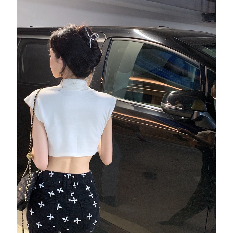 QKOOLE  Áo Thun Croptop Nữ Tay Ngắn Màu Trơn Phong Cách Hàn Quốc