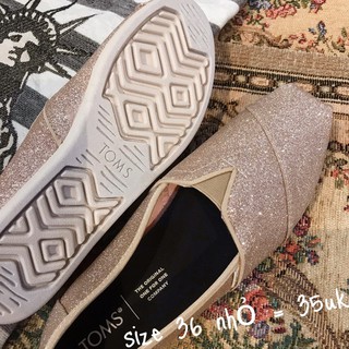 Giày lười slip on TOMS 35 35.5