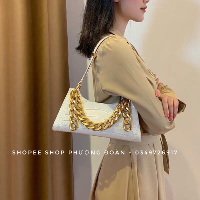 Túi vân rắn kẹp nách APEDBE xích đồng size 25 kèm hộp xịn ảnh thật | BigBuy360 - bigbuy360.vn