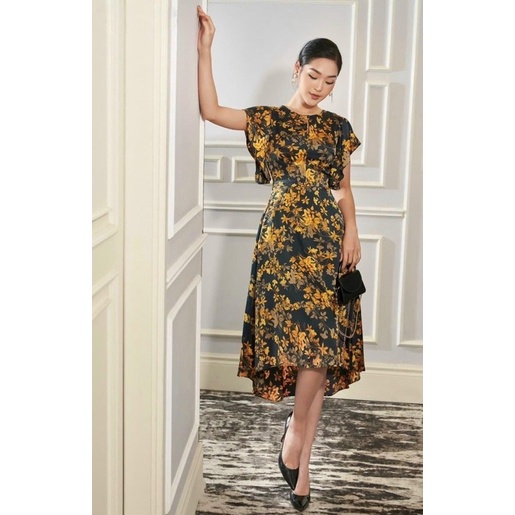 Đầm lụa Camellia xịn xò đẹp ngất ngây