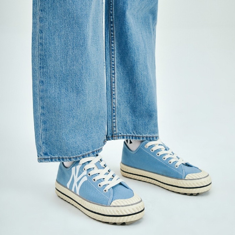 Giày MLB Playball New Chunky New York Yankees CYAN màu xanh baby