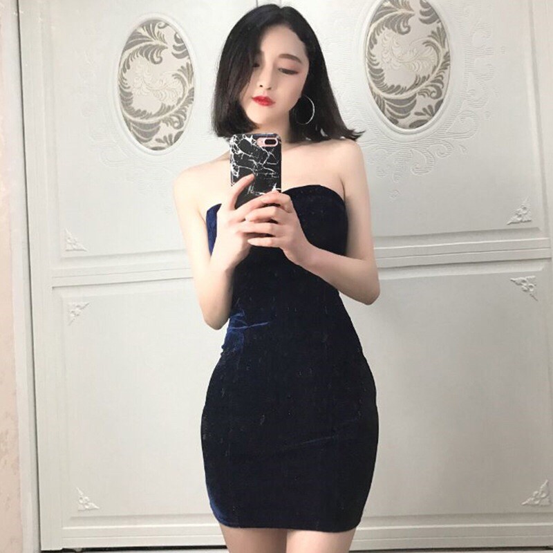 Váy nhung cúp ngực có đệm