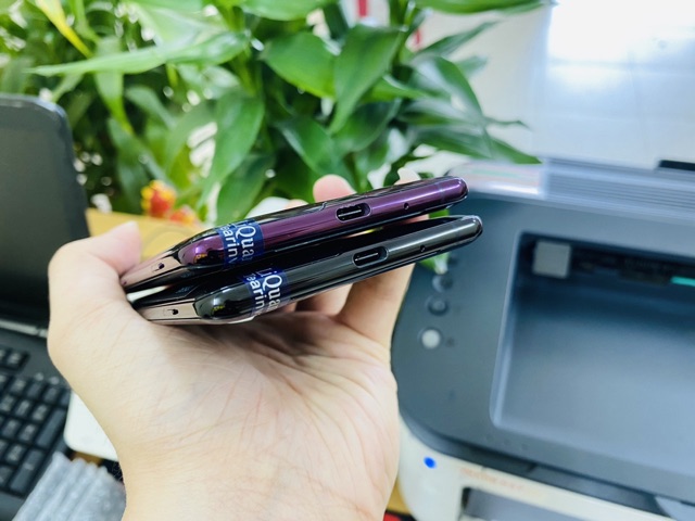 Điện thoại Sony Xperia XZ3 2 sim ram 4G/64GB ( Quốc Tế) nguyên zin 99% giá rẻ