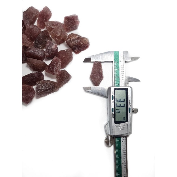 Strawberry quartz thô tự nhiên có 2 kích cỡ dùng cho bói bài Tarot, Reiki, Handmade, phong thủy...