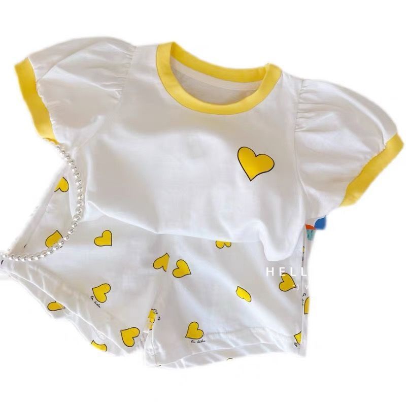 Set Áo Thun Ngắn Tay In Hình Trái Tim Và Quần Short Thời Trang Mùa Hè Hàn Quốc Mới Cho Bé Gái