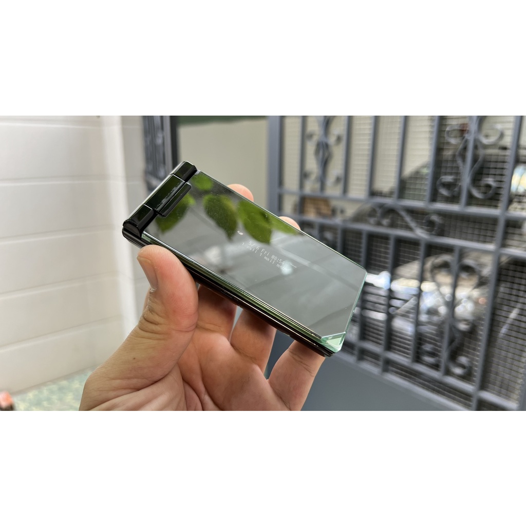 Điện thoại sharp sh-01b  chính hãng