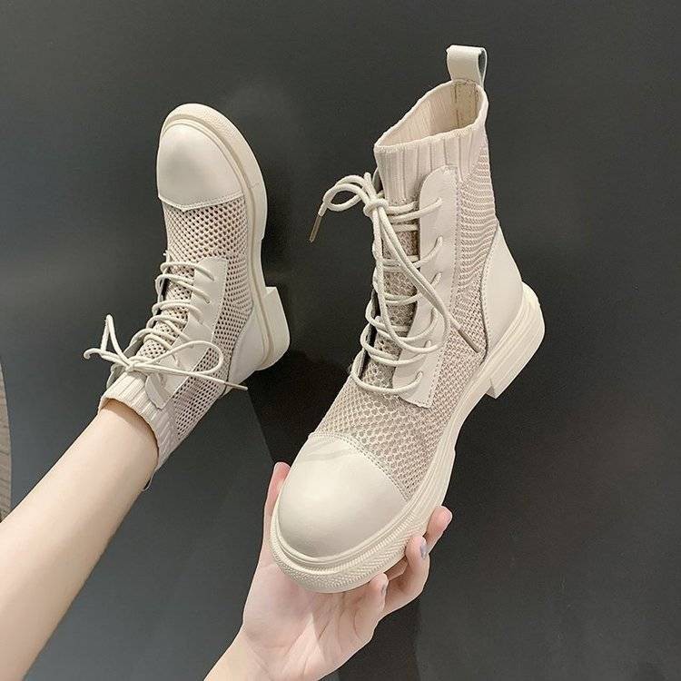 giày Martin boots lưới thoáng khí của phụ nữ 2021 mùa xuân và hè mới màu đỏ cao cổ mỏng đế bệt kiểu La Mã