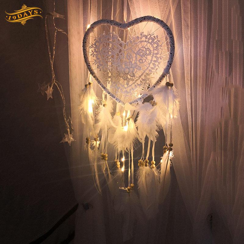 Chuông gió đèn LED hình trái tim cổ điển