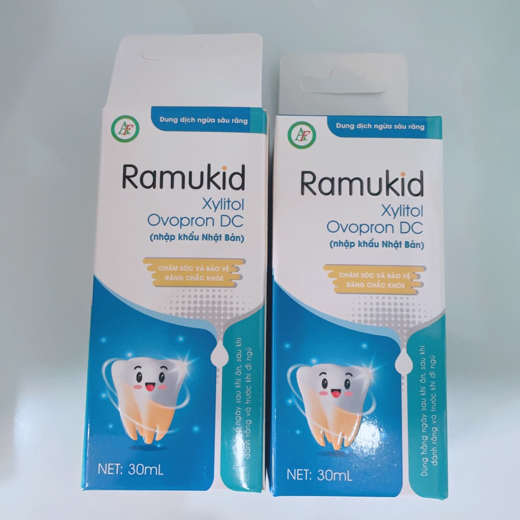 Xịt chống sâu răng Ramukid 30ml giúp làm sạch khoang miệng, ngăn và giảm mủn răng, hôi miệng và giúp răng chắc khỏe