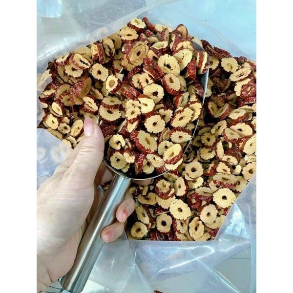 1 lạng táo lát đỏ sấy khô hàng loại 1 thơm ngon giòn rụm