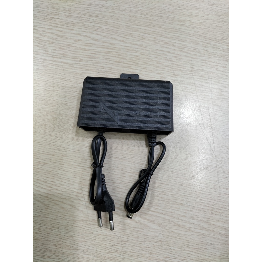 Adapter Camera 12V - 2A loại ngoài trời có móc treo