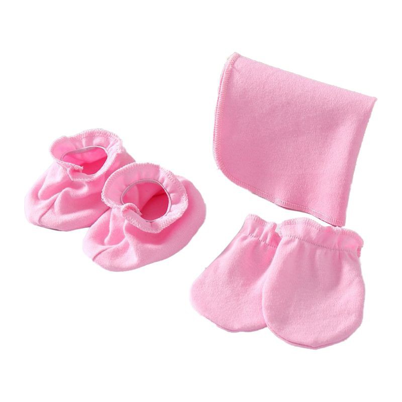 Set khăn cotton mềm có đồ bọc chân dành cho bé