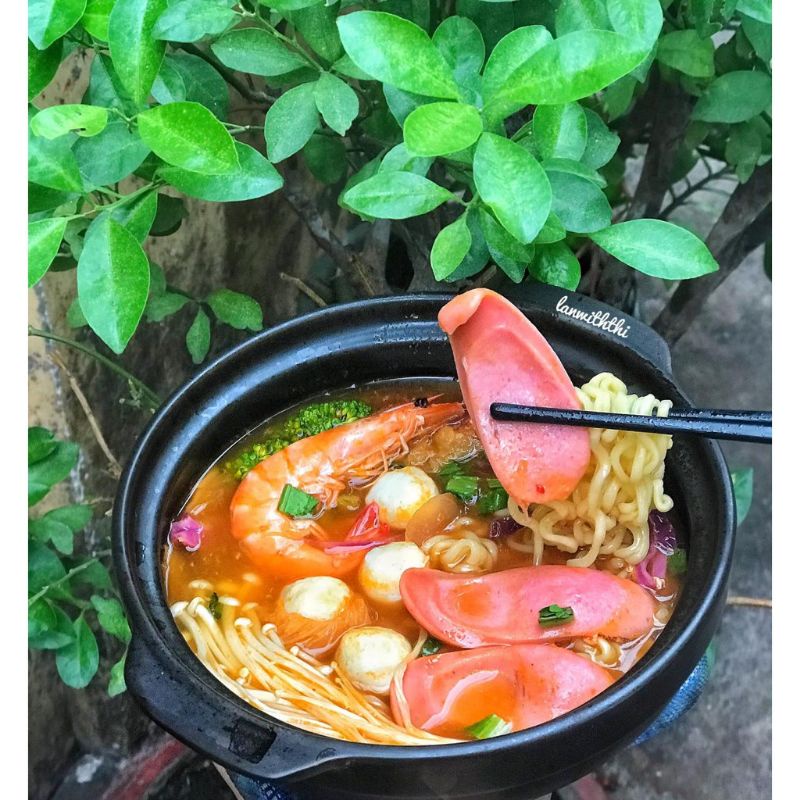 Xúc xích Hải Sản gói 10 cây 500gr  Xúc xích hải sản xông khói