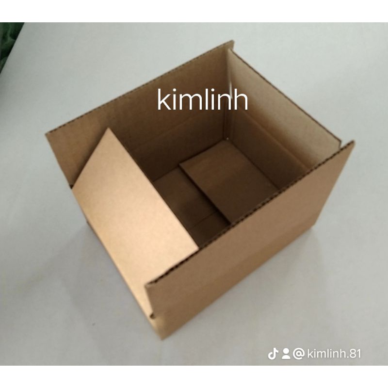 Combo 50 hộp giấy size 25x15x10 ( hộp mặt trong và ngoài màu nâu )