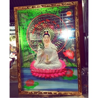 Phật Bà Cắm Điện Toả Hào Quang