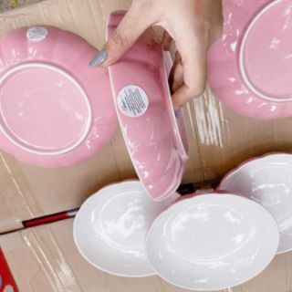 Đĩa sứ sâu lòng