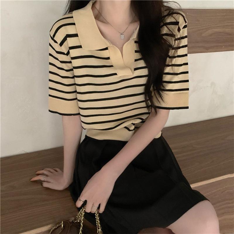Áo Croptop Dệt Kim Tay Lỡ Cổ Chữ V Họa Tiết Kẻ Sọc Màu Sắc Tương Phản Thời Trang Mùa Hè Cho Nữ