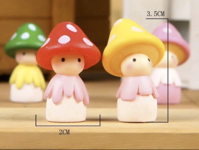 Tiểu cảnh cô bé nấm trang trí chậu cây, sen đá