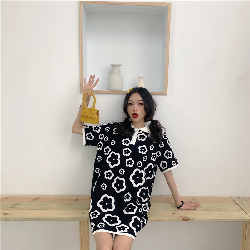 Áo thun polo dáng rộng tay ngắn in họa tiết hoa thời trang dành cho nữ