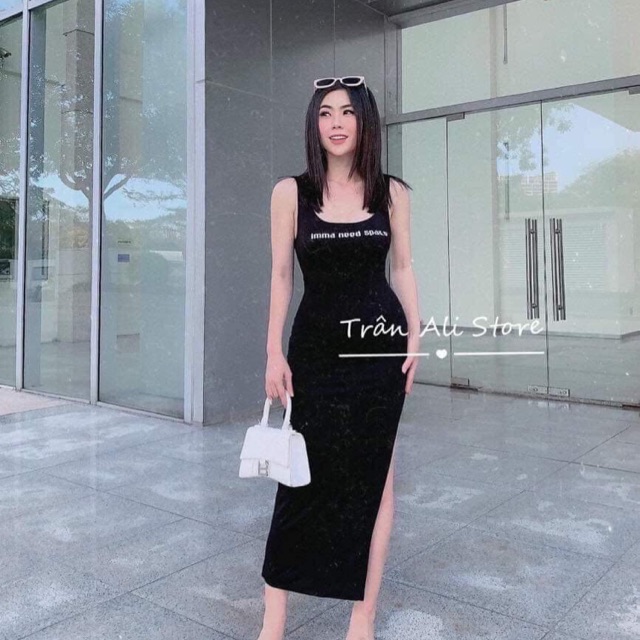 Váy body ôm xẻ tà