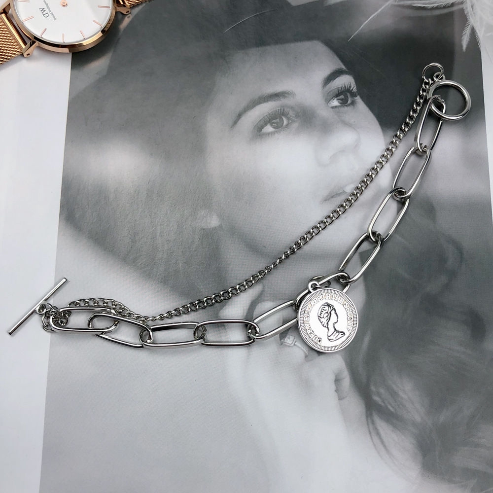 Vòng tay phối đồng xu vàng thiết kế độc đáo thời trang 22442