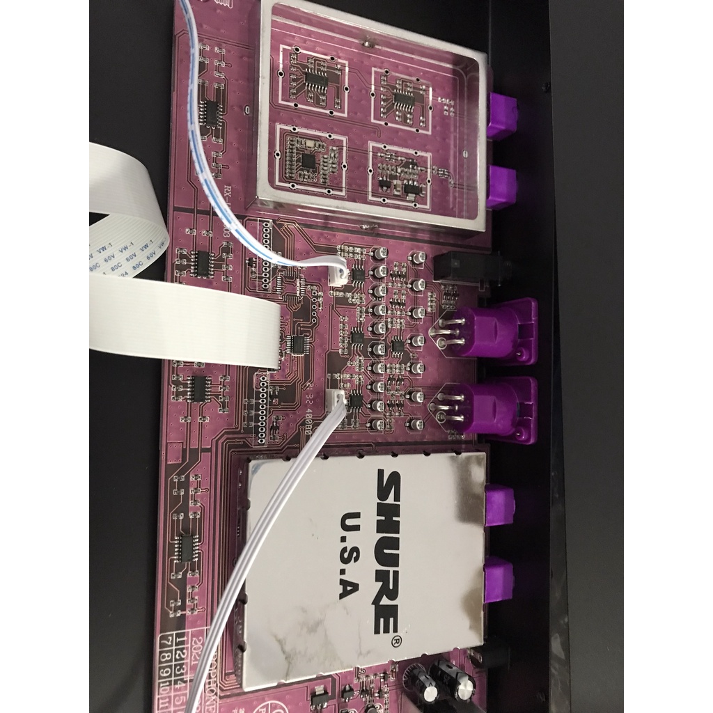 Micro không dây Shure UGX23 Plus 2023