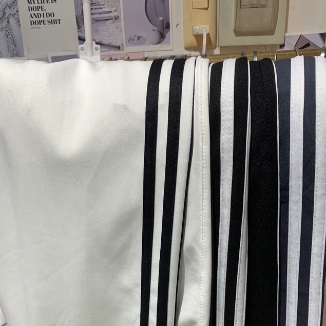 Quần 3 sọc form suông ôm vừa đủ - không quá bó 3 màu Trắng Xám Đen