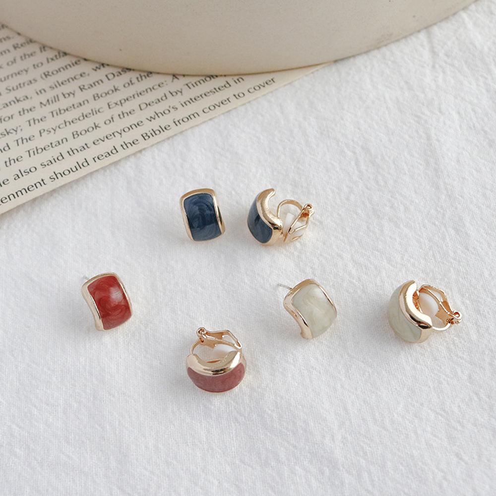 Khuyên Tai Nữ Trang Tạo Hình Độc Đáo