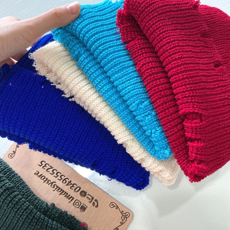 Mũ beanie len rách nhiều màu sắc