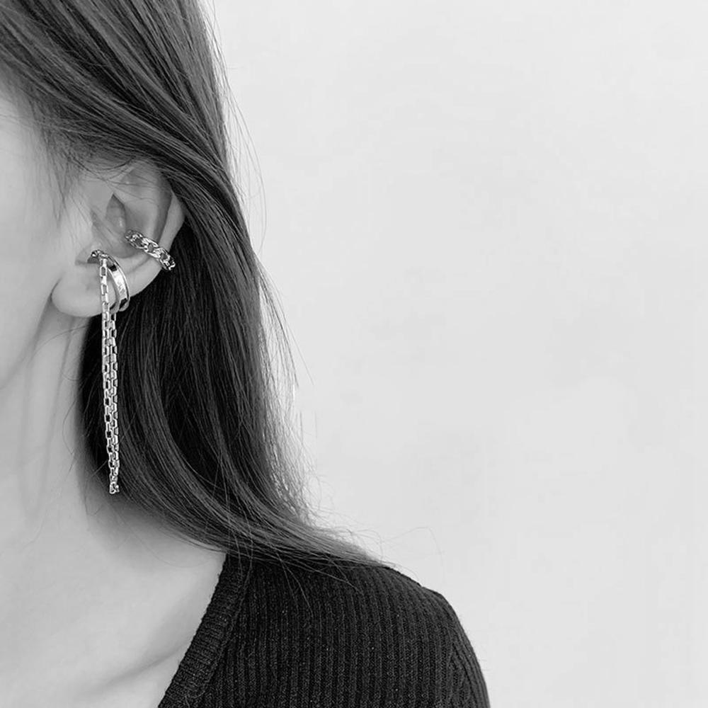 Bông Tai Không Xỏ Phong Cách Hàn Quốc Cá Tính Dành Cho Nữ|Bông Tai Chữ C Phối Tua Rua Xinh Xắn Thời Trang
