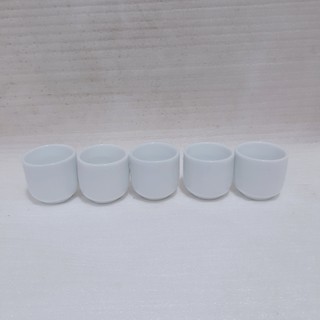 Chén kỷ để ban thờ gốm sứ Bát Tràng