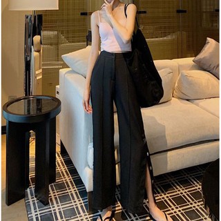 Quần ống loe xẻ tà