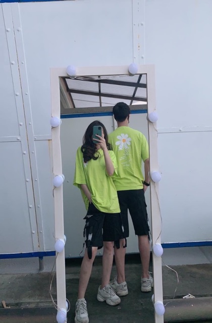 Áo thun hoa cúc bản 2019 DESIGN