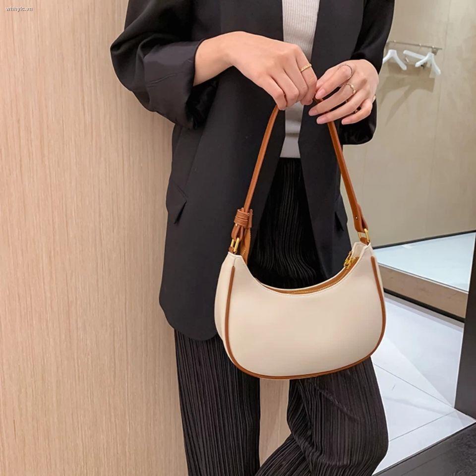 ♦Small C underarm bag female 2021 new fashion explosive style wild French niche high-end sense of western style shoulder bag tide K [Send on June 15]