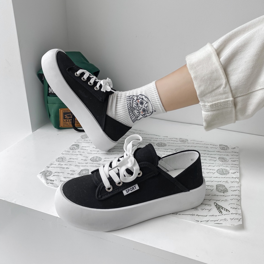 Giày sneaker vải canvas màu trơn buộc dây thời trang dành cho nữ | BigBuy360 - bigbuy360.vn
