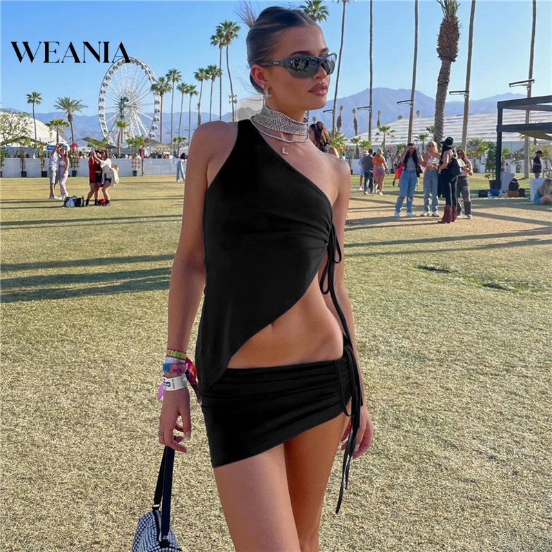 Set Áo 2 Dây Lệch Vai + Chân Váy Màu Trơn Thiết Kế Độc Đáo Quyến Rũ