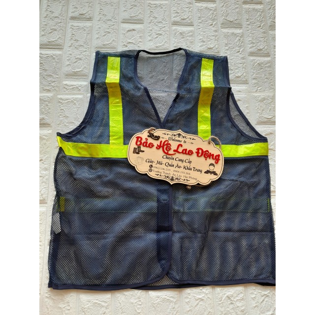 Áo gile lưới phản quang là trang phục bảo hộ lao động  cho công  nhân, dùng trong môi trường ánh sáng yếu.