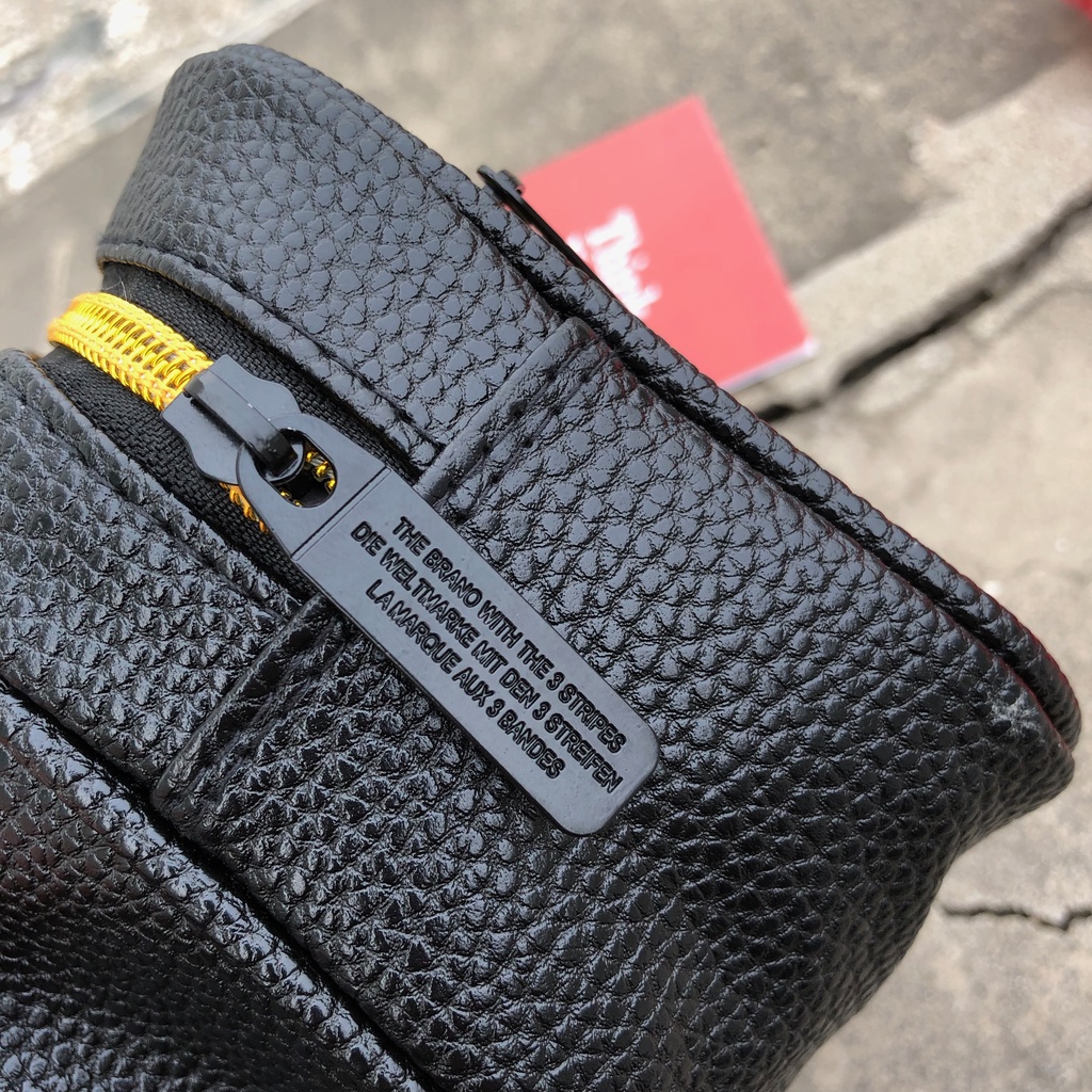 Adidas  high quality leather waist strap bag double sports chest men's bag women's bag black and white strap shoulder bag waist bag
