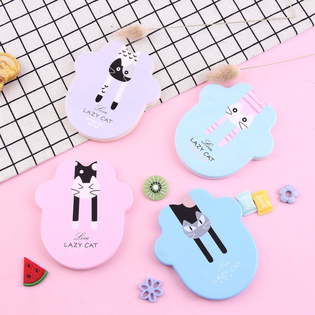 Gương Mini Tặng Lược Cute ( Giao Mẫu Ngẫu Nhiên ) - Gương trang điểm cầm tay gấp gọn