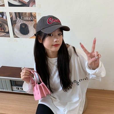 Mũ Lưỡi Trai Mềm Thêu Chữ Crush Cổ Điển Cho Nam Và Nữ