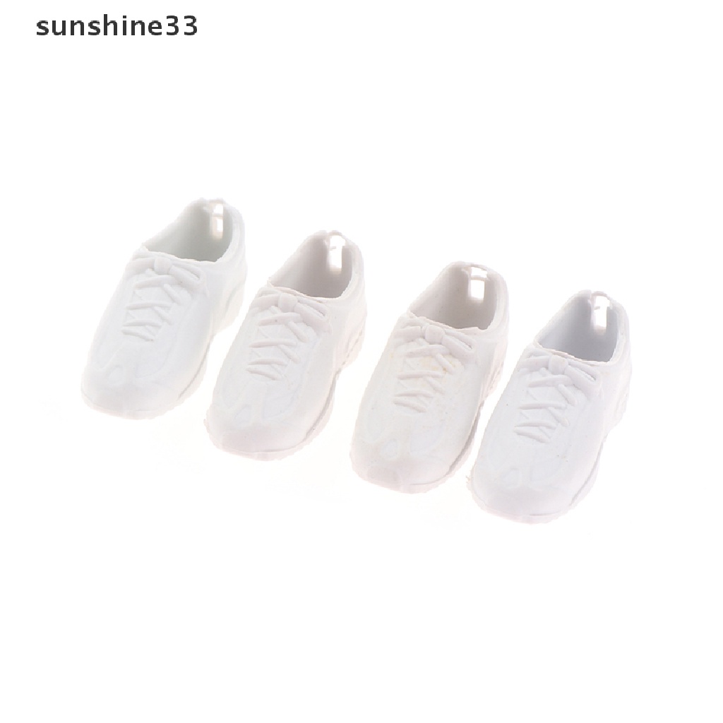 2 đôi giày thể thao thời trang nam cho búp bê