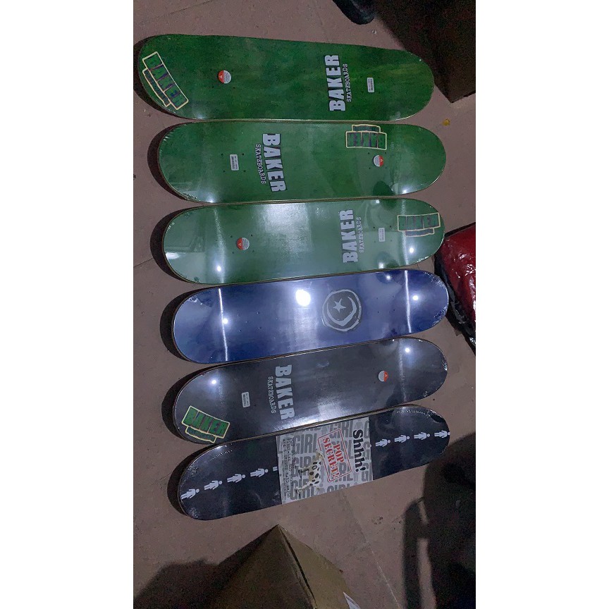 BAKER SKATEBOARD DECK PRO QUALITY DECK 7 LAYERS CANANDIAN MAPLES DECK SKATEBOARD 8 8.25 INCHVán Trượt 7 Lớp Chuyên Nghiệp