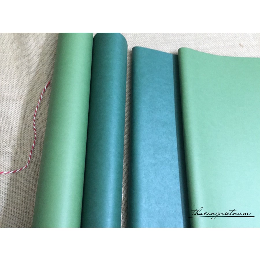 Giấy gói quà Tết trơn