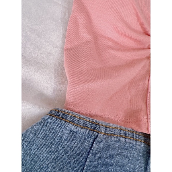 Set áo ống đính nút có mút ngực và chân váy jean tầng phối nút alohashop91